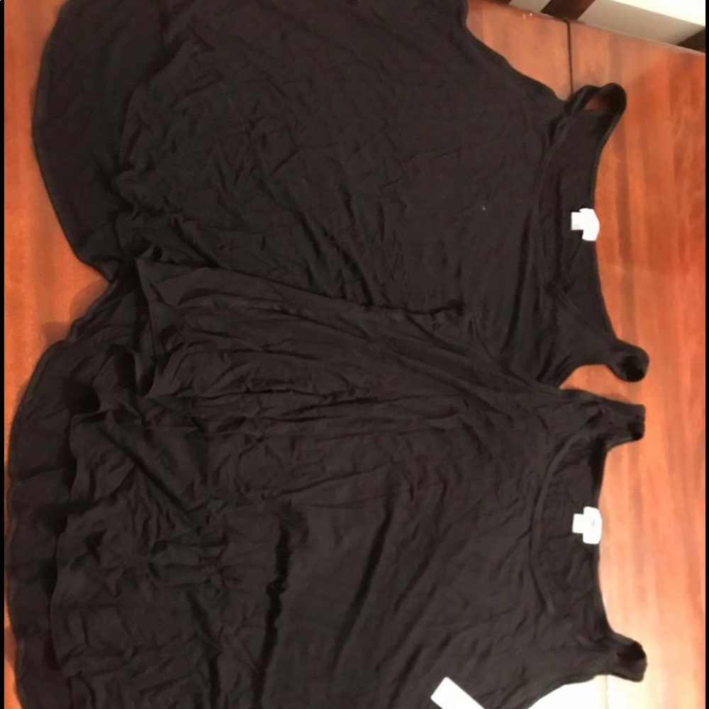Old Navy Tanks